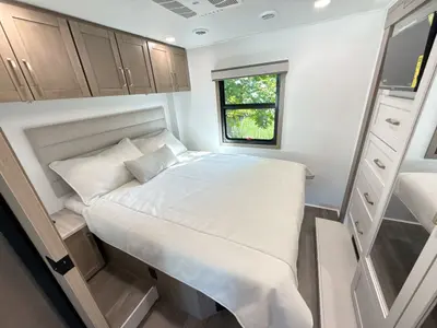 2027 Jayco Alante photo 39