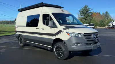2026 Storyteller Overland Classic Mode photo 6