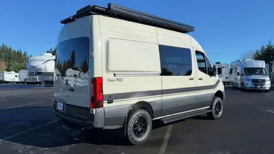 2026 Storyteller Overland Classic Mode photo 4