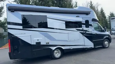 2026 Tiffin Motorhomes Wayfarer photo 4