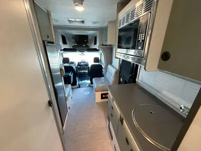 2027 Winnebago Ekko photo 28