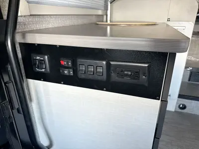 2027 Winnebago Ekko photo 18