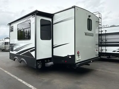2021 Winnebago Voyage photo 7