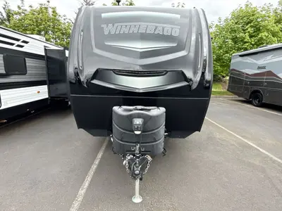 2021 Winnebago Voyage photo 4