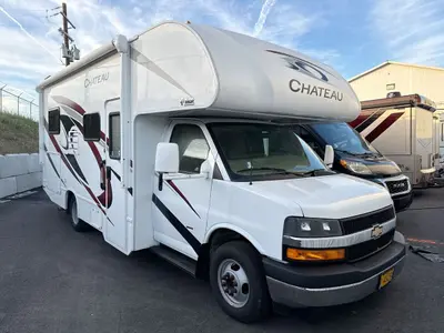 Used 2022 Thor Motor Coach Chateau 22E