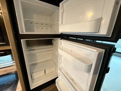2022 Thor Motor Coach Chateau photo 16