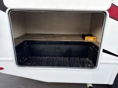 2022 Thor Motor Coach Chateau photo 7