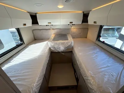 2027 Winnebago Navion photo 23