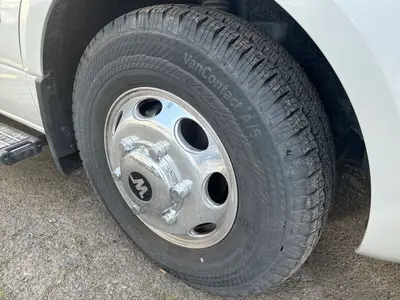 2027 Winnebago Navion photo 3