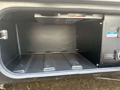 2027 Winnebago Navion photo 6