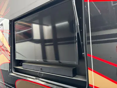 2018 Entegra Coach Anthem photo 15