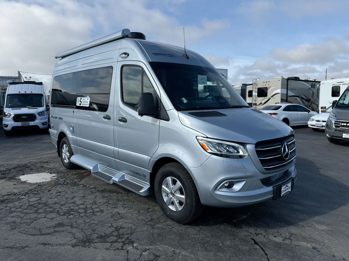 2026 Pleasure Way Ascent exterior
