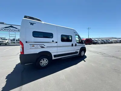 2027 Winnebago Solis photo 9