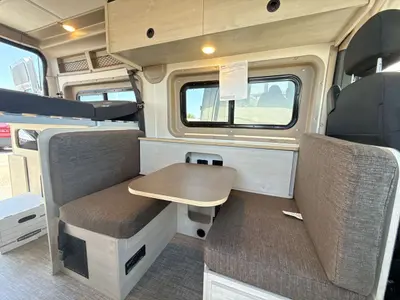 2027 Winnebago Solis photo 31