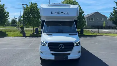 2026 Grand Design Lineage Series M photo 7