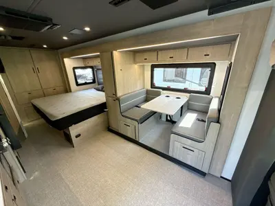 2026 Grand Design Lineage Series M photo 43