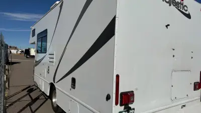 2016 FOUR WINDS 23A photo 4
