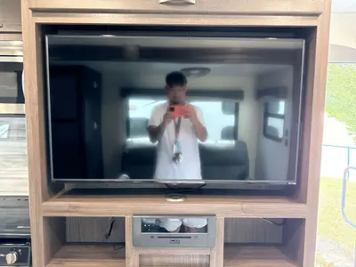 2020 Winnebago Voyage photo 19
