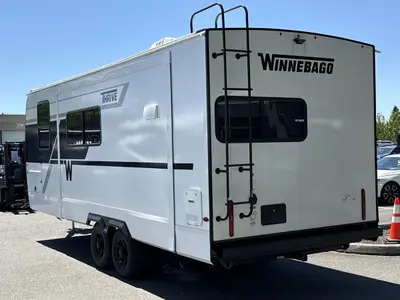 2026 Winnebago Thrive photo 7