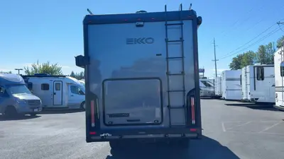 2027 Winnebago Ekko photo 3