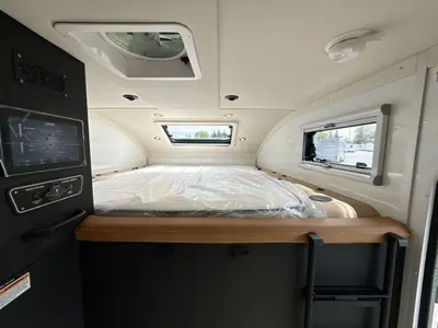2026 Storyteller Overland GXV photo 31