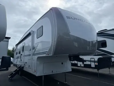 New 2026 Heartland Sundance XLT 28 DB