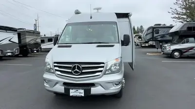2017 Winnebago Era photo 4