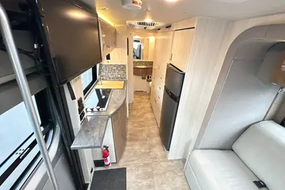 2017 Winnebago Era photo 22