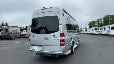 2017 Winnebago Era photo 8