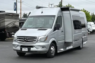 2017 Winnebago Era photo 16