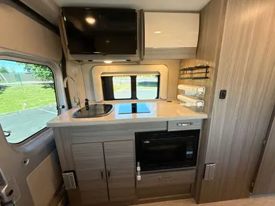 2023 Jayco Swift photo 25