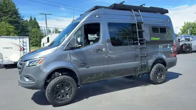2027 Outside Van Overnight photo 9