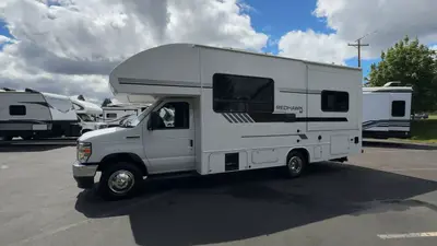 2027 Jayco Redhawk SE photo 9