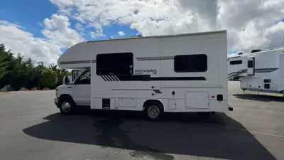 2027 Jayco Redhawk SE photo 10