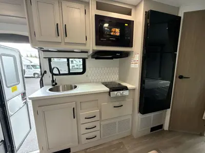 2027 Jayco Redhawk SE photo 31