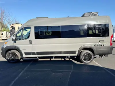 2027 Jayco Swift photo 7