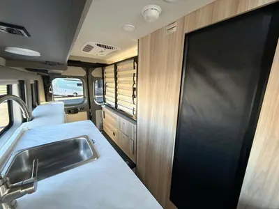 2027 Jayco Swift photo 17