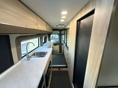 2027 Jayco Swift photo 44