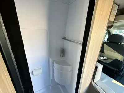2027 Jayco Swift photo 39