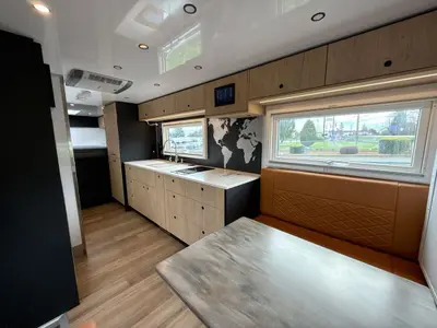 2026 Storyteller Overland GXV photo 41