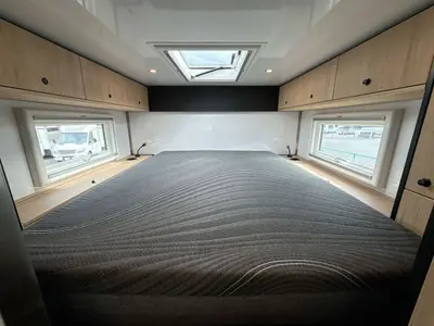 2026 Storyteller Overland GXV photo 37