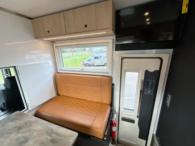 2026 Storyteller Overland GXV photo 12