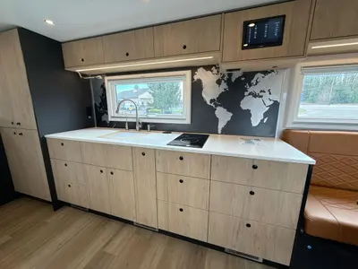 2026 Storyteller Overland GXV photo 33
