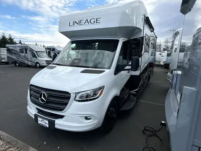 2026 Grand Design Lineage Series M photo 5