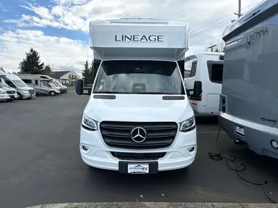 2026 Grand Design Lineage Series M photo 4
