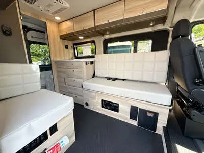 2027 Jayco Comet photo 33