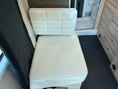 2027 Jayco Comet photo 18