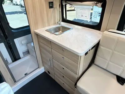 2027 Jayco Comet photo 27