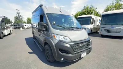 2027 Jayco Comet photo 7