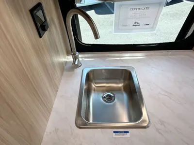 2027 Jayco Comet photo 28